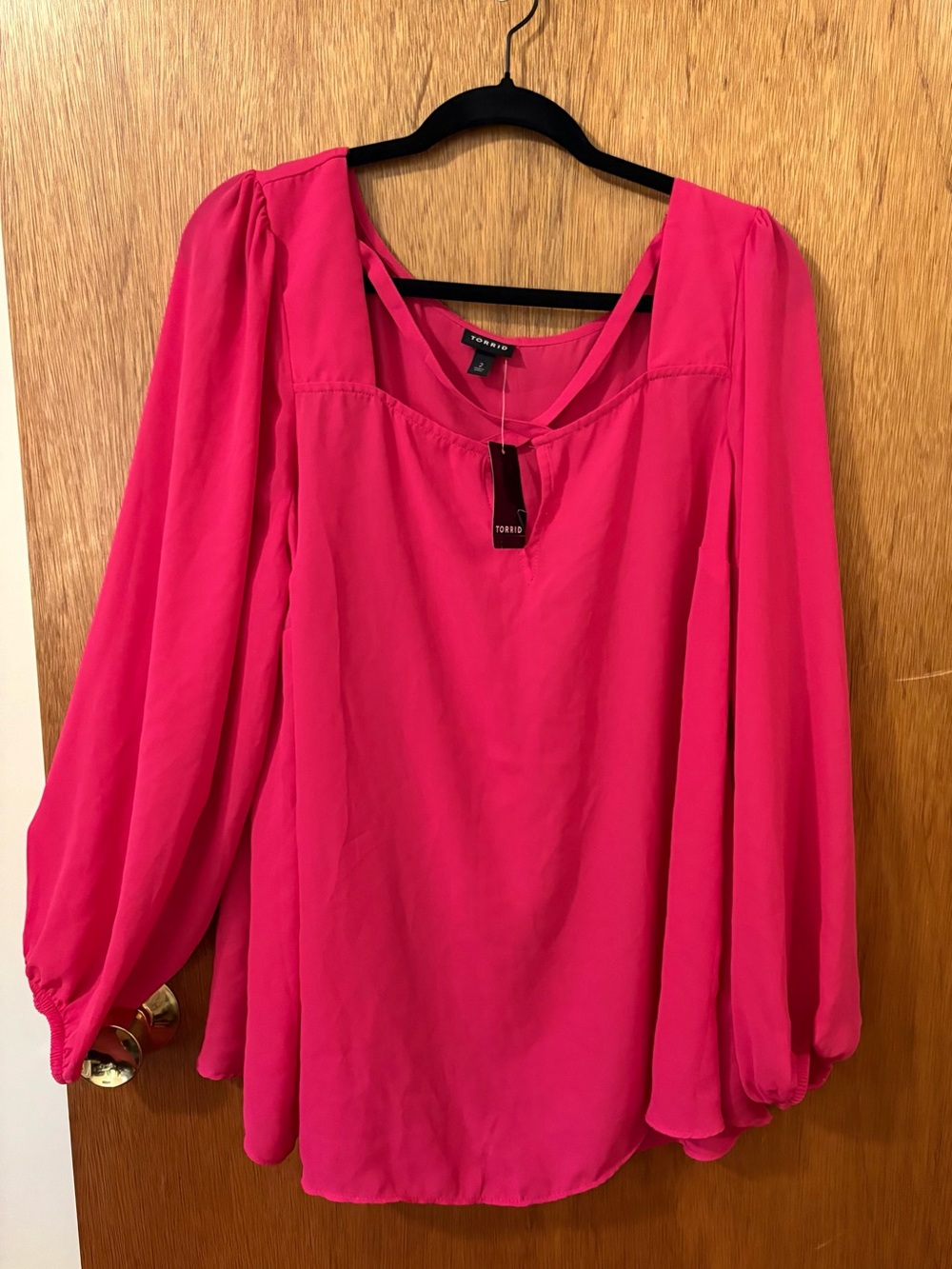torrid Hot Pink Georgette Keyhole Tie Long Sleeve Blouse NWT